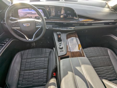Certified 2023 Cadillac Escalade Sport Platinum image 18