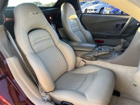 Used 2003 Chevrolet Corvette Base w/ Preferred Equipment Group1 image 13