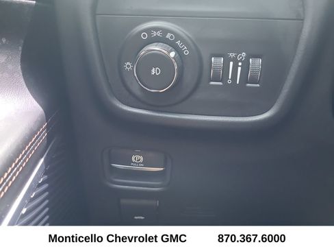 Used 2023 Jeep Grand Cherokee L Summit AWD/4WD image 15