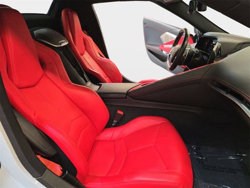 Used 2022 Chevrolet Corvette Stingray image 12