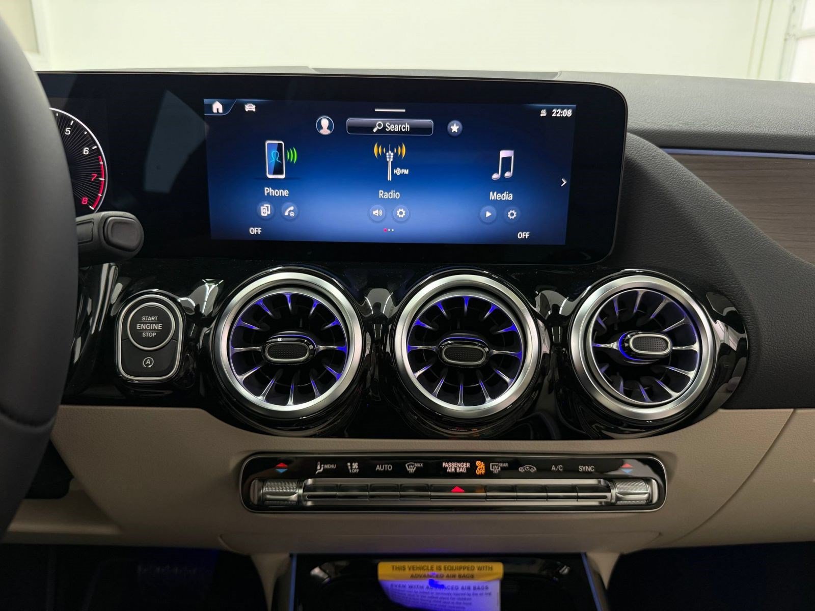 New 2026 Mercedes-Benz GLA 250 image 16