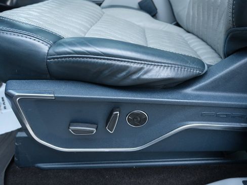 Used 2021 Ford F150 Limited image 27