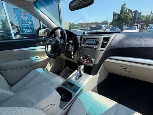 Used 2012 Subaru Outback 2.5i Premium w/ Popular Pkg 1B AWD/4WD image 13