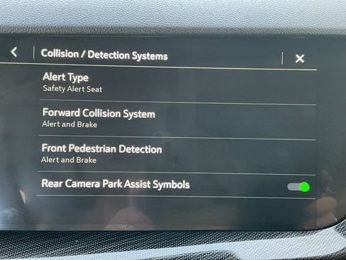 Used 2023 Buick Envision Essence image 59