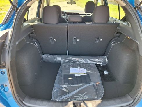 New 2025 Nissan Kicks Play S image 25