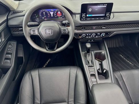 Used 2024 Honda Accord EX image 27