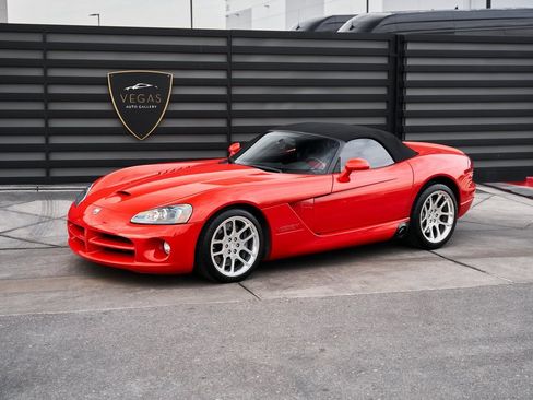 Used 2003 Dodge Viper SRT-10 image 5