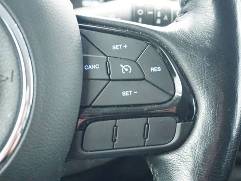 Used 2019 Jeep Renegade Altitude w/ Quick Order Package 2XM image 34