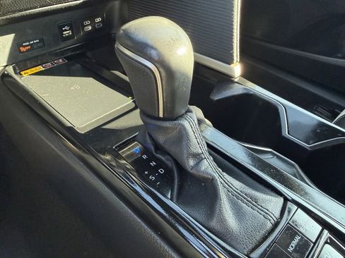 Certified 2025 Toyota Camry SE image 19