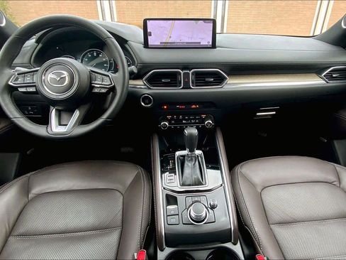 Certified 2025 MAZDA CX-5 Signature image 16