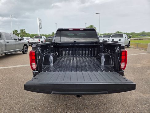 Used 2025 GMC Sierra 1500 Elevation AWD/4WD image 30