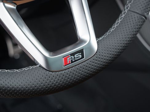 New 2026 Audi RS Q8 performance image 13