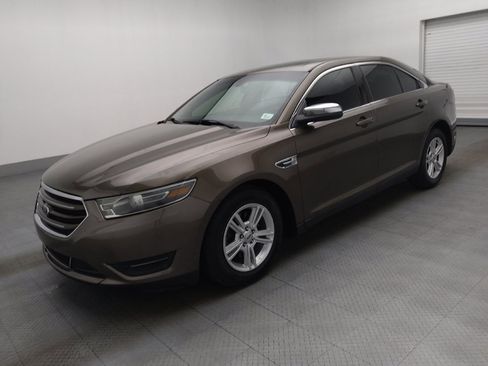 Used 2015 Ford Taurus Limited FWD image 2