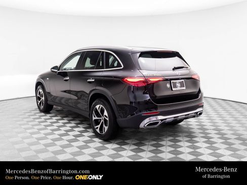 New 2025 Mercedes-Benz GLC 350e 4MATIC image 3