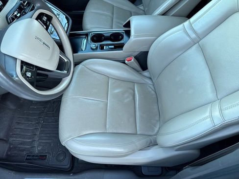 Used 2021 Lincoln Corsair Reserve image 14