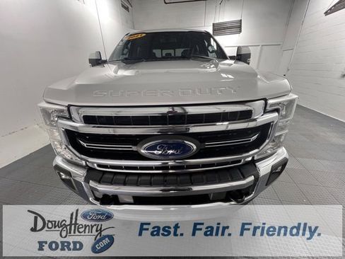 Used 2021 Ford F250 Lariat w/ FX4 Off-Road Package image 2