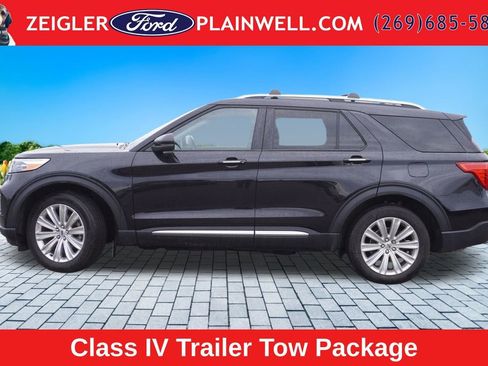 Used 2023 Ford Explorer Limited w/ Limited Technology Package AWD/4WD image 3