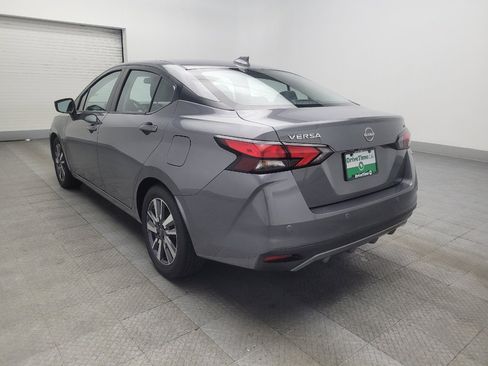 Used 2023 Nissan Versa SV FWD image 5