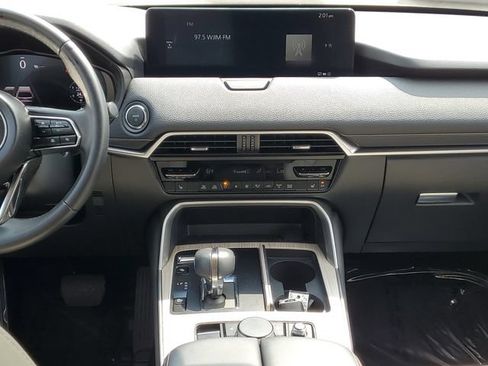 Certified 2025 MAZDA CX-70 Plug-In Hybrid w/ Premium Pkg AWD/4WD image 35