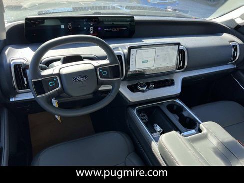 New 2025 Ford Expedition Max Active image 15