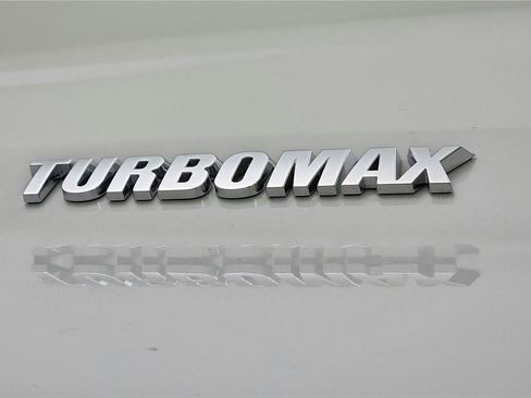 Used 2026 Chevrolet Silverado 1500 Custom AWD/4WD image 16