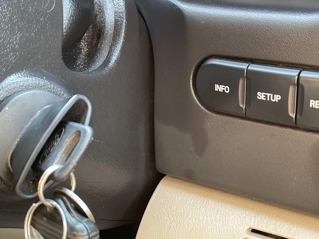 Used 2005 Ford F350 Lariat AWD/4WD image 25