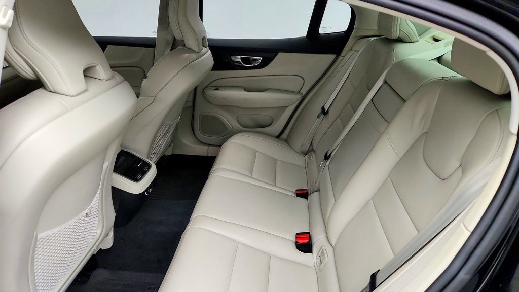 Used 2019 Volvo S60 T5 Inscription FWD image 20