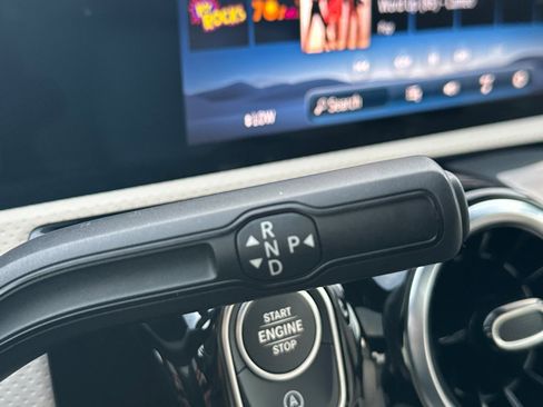 Certified 2025 Mercedes-Benz CLA 250 White image 21