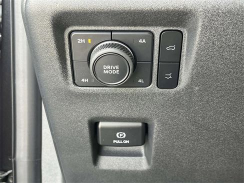 New 2025 Ford Expedition Max Platinum w/ Platinum Ultimate Package image 17