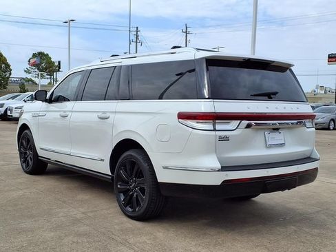 Used 2022 Lincoln Navigator L Reserve AWD/4WD image 23