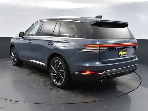 New 2026 Lincoln Aviator Reserve w/ Luxury Package image 7