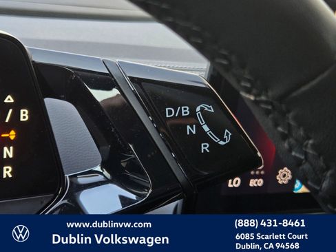 Used 2023 Volkswagen ID.4 Pro S image 22