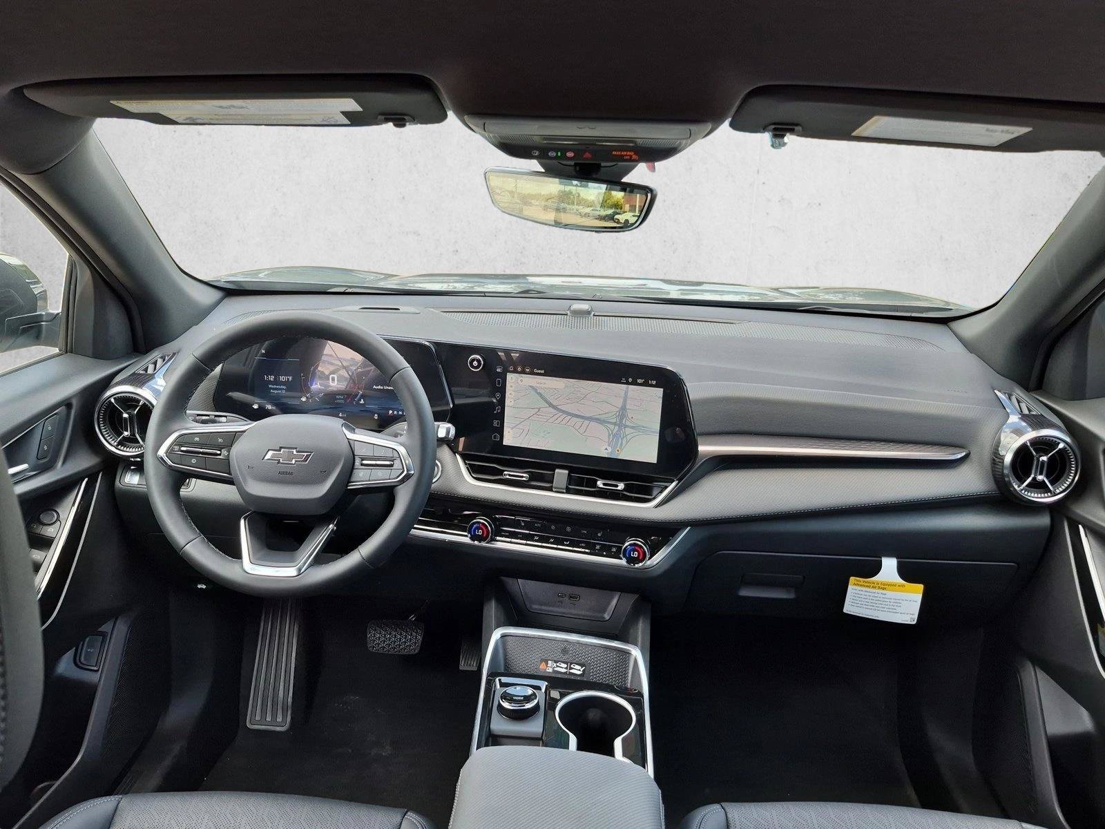 New 2026 Chevrolet Equinox LT w/ Convenience Package II FWD image 15