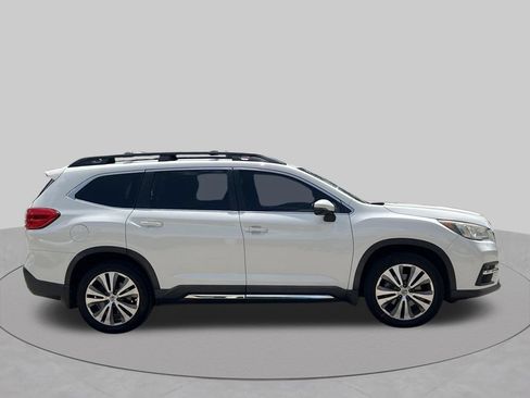 Used 2019 Subaru Ascent Limited AWD/4WD image 7