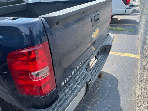 Used 2009 Chevrolet Silverado 1500 W/T RWD image 9