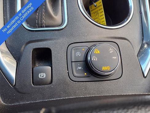 Used 2023 Chevrolet Traverse LT w/ LPO, Floor Liner Package image 29