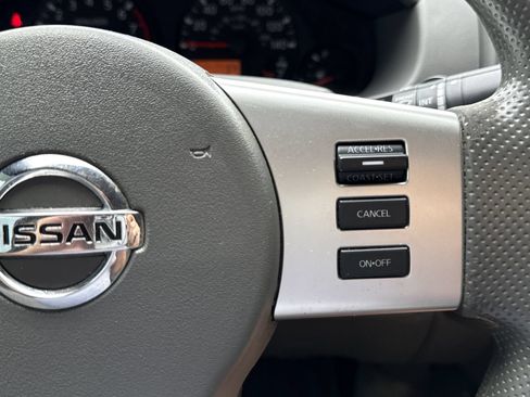 Used 2018 Nissan Frontier SV RWD image 18