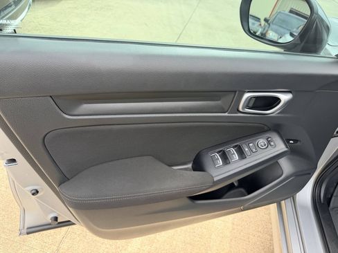 Used 2023 Honda Civic LX image 10