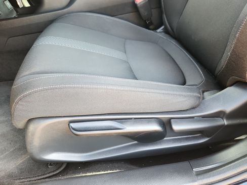 Used 2019 Honda Civic Sport image 10