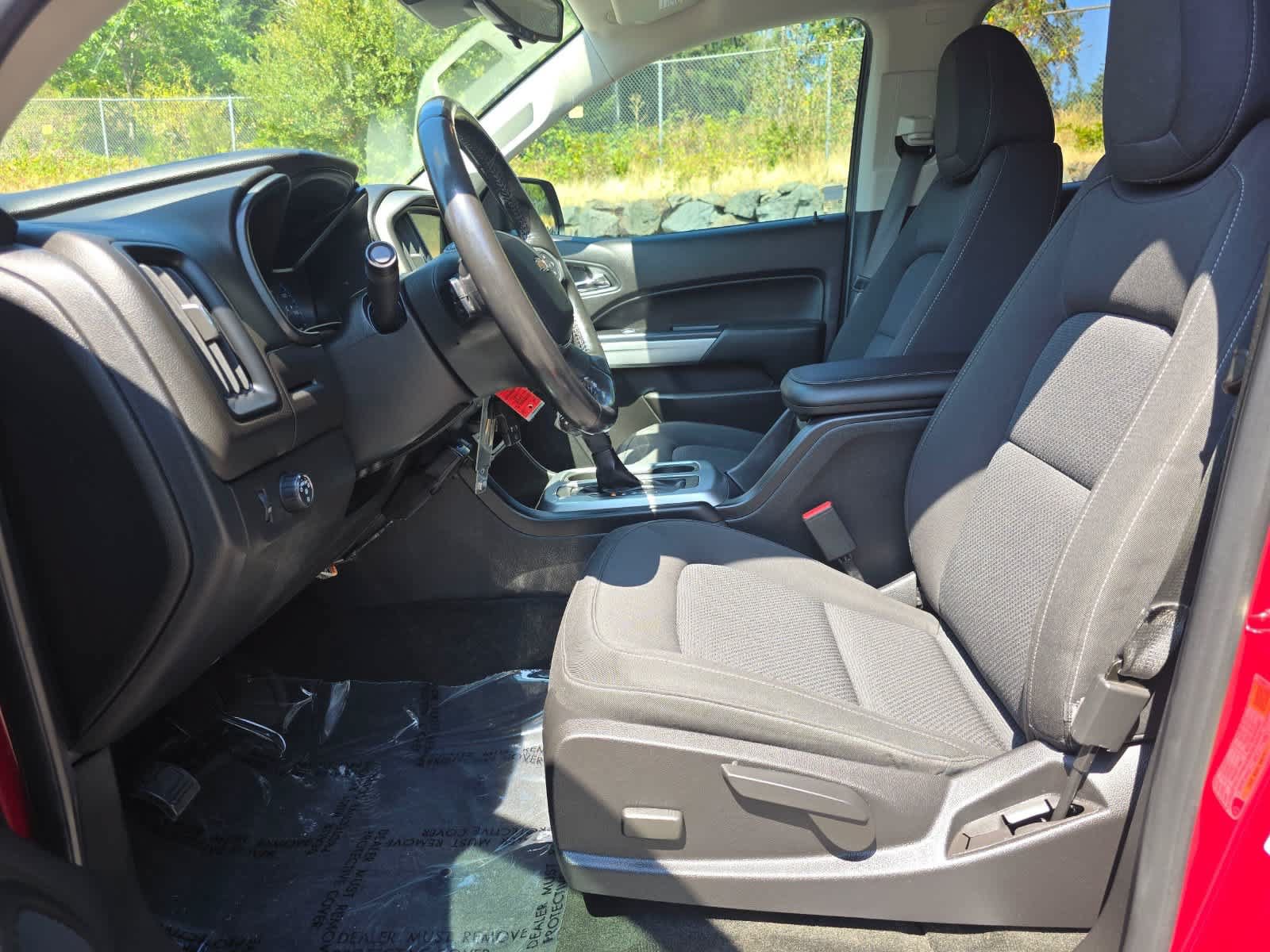 Used 2018 Chevrolet Colorado LT w/ LT Convenience Package RWD image 19