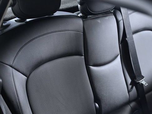 Used 2019 MINI Cooper S FWD image 29