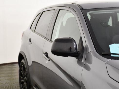 Used 2023 Mitsubishi Outlander Sport LE AWD/4WD image 14