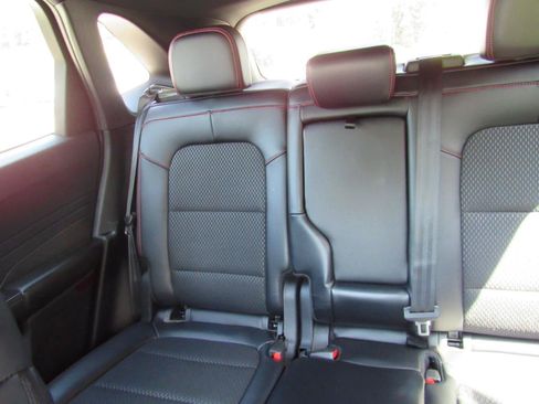 Used 2025 Ford Escape ST-Line FWD image 8