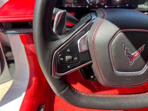 Used 2023 Chevrolet Corvette Stingray Premium Conv w/ Z51 Performance Package RWD image 15