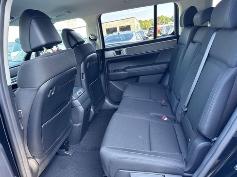 New 2026 Hyundai Santa Fe SE image 11