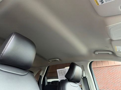 Used 2024 Ford Edge SEL AWD/4WD image 17