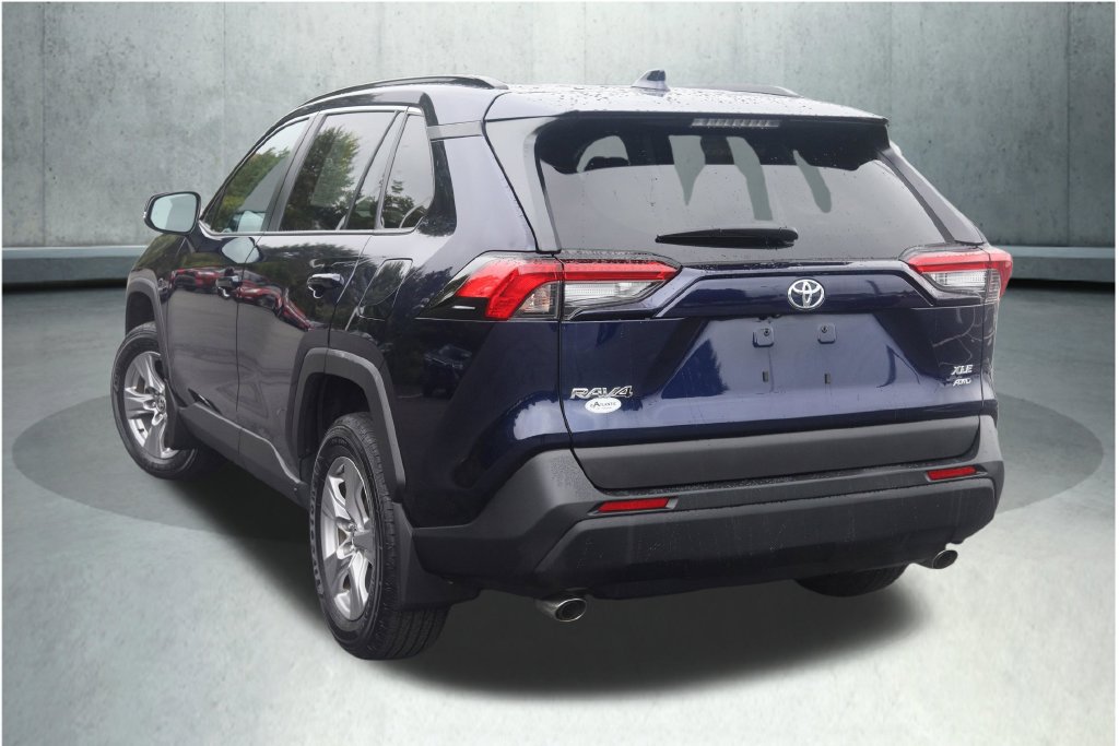 Used 2024 Toyota RAV4 XLE w/ Convenience Package AWD/4WD image 32