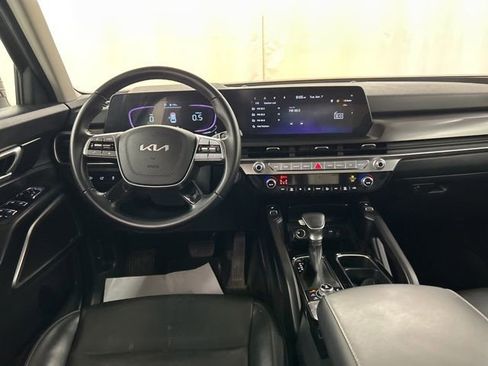 Used 2025 Kia Telluride S AWD/4WD image 27