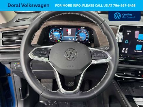 Used 2025 Volkswagen Atlas SEL image 15