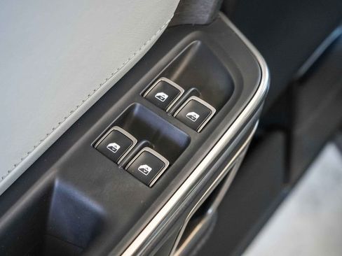 Used 2024 Rivian R1S Launch Edition AWD/4WD image 21